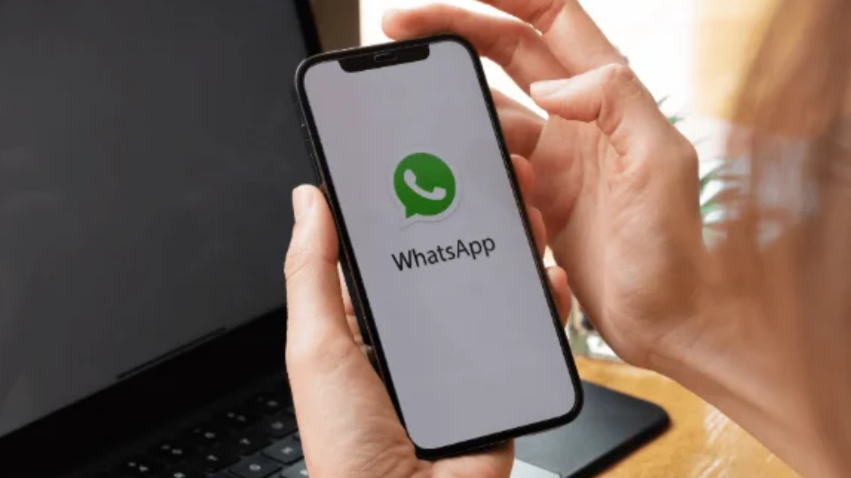 Why Your Digital Strategy is Incomplete Without a WhatsApp Page and Telegram Chinese App