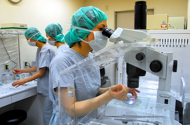 The Science Behind Assisted Reproduction: Expertise, Timing, and Treatment Choices