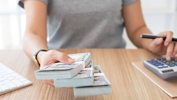 What to Check Before You Take an Online Personal Loan 